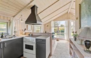 Awesome Home In Svendborg With Kitchen