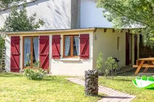 Entre plages à 2kms et forêt - 沙朗