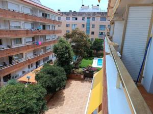 Vivalidays Lara - Fenals - LLoret de Mar