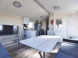 Sea activities Golden Sands beach relax