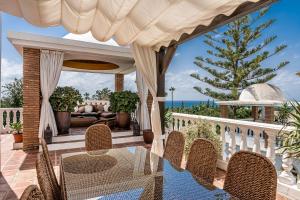 El Rosario sunny terrace by Costarentals - Ref M6