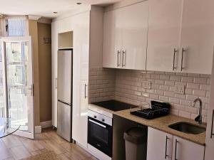 Studio 37 Hyde Park Apartments