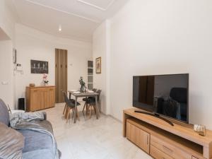 The Best Rent – Bright two-bedrooms apartment in Testaccio area