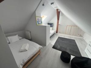 Attic close to the beach and city center