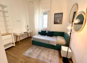 Rome With Friends - 2 bedrooms and amazing living room