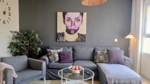 Carmen Apartamento Millón - Private roof terrace with Jacuzzi & BBQ