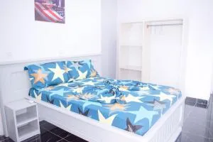 Studio moderne avec Balcon - Pointe-Noire