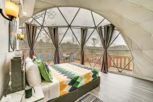 Star View Dome Broken Bow Gem Hot Tub and Deck! - 斯蒂芬斯穴窟