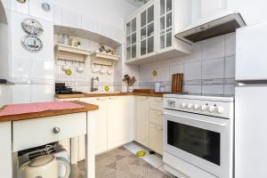 In the heart of the Old Town VIP Apartment