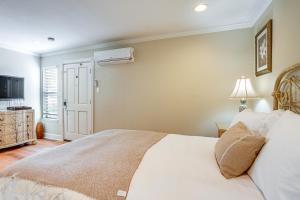 Resort-Style Napa Studio Close to Wineries!