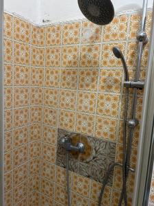 Camera Quadrupla con Bagno in Comune