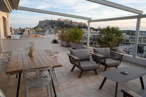 V&V Acropolis view apartment