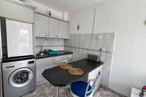 “Oasi Relax, con vista Piscina e Tramonti ”