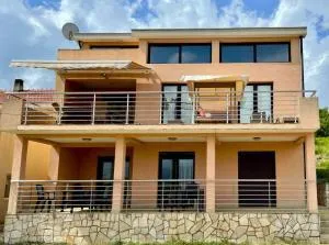 Apartments Camilla - Gošići