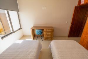 Casa un solo piso, 2 min hospital Real San Lucas.