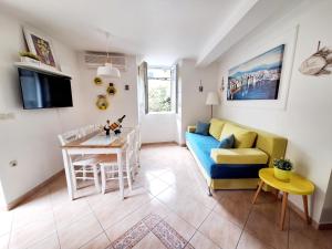 Apartment Megi in Supetar historical core