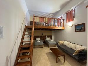 Quadruple Room room in Eleni Rooms