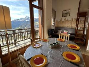 Charmant T2 Mezzanine, Balcon, 6 Pers, Centre de Notre-Dame-de-Bellecombe - FR-1-595-27