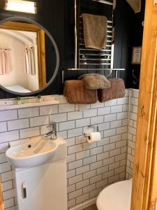 Archie the shepherd’s hut