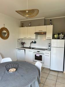 Appartements 11 Les Pins Penches : photos des chambres