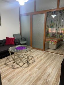 Ergi’s Studio Apartment