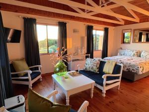 Sunny studio in the sky