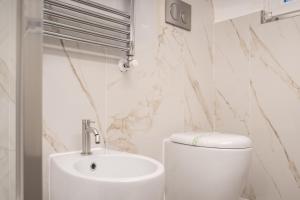 Luxury Skyview Suite - Citylife Apartment - MiCo