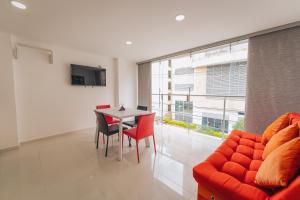 Exclusivo Apartaloft en Pinares 8