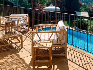 Villas Villa avec piscine, jacuzzi et vue mer a Cavalaire - FR-1-100-265 : photos des chambres