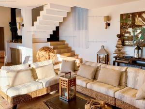 Villas Villa avec piscine, jacuzzi et vue mer a Cavalaire - FR-1-100-265 : photos des chambres