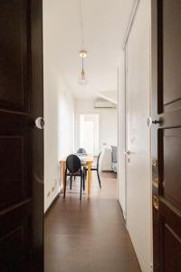 Sky-view flat in Milan