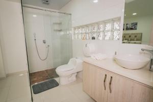 Exclusivo Apartaestudio en Pinares 4