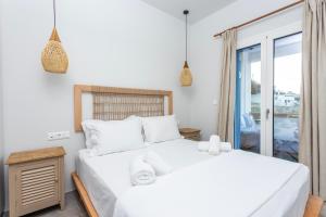 Alsea Seafront Apartments in Agia Pelagia Kythera