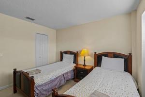 Family Ready in Gated Community Near Attractions villa