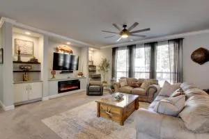 The Hub La Pine Vacation Rental - Dog Friendly! - Чемулт