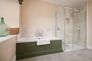 Fairnington East Wing