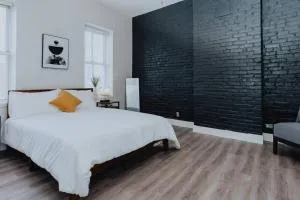 Spacious 8BR-4BA Group HQ Patio&Games Soulard - Sauget