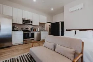 Chic Studio Walk to SMM SLU Hospital Grand - Tower Grove