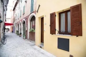 LA BRAVERIA - Peglio