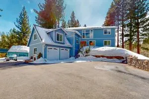 Andria Grove - Genoa