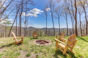 Scenic Murphy Cabin ~ 16 Mi to Blue Ridge