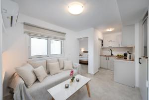 Yiamarin - 3hvězdičkové hotely ve městě Istron