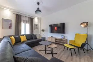 Arados family Residence - Gávros