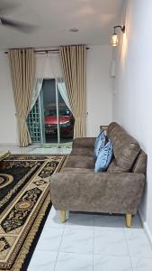 Floria Desaru Homestay