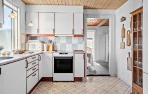 Four-Bedroom Holiday Home In Thyboron