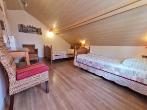 Maisons de vacances Gite Mont-le-Vignoble, 3 pieces, 4 personnes - FR-1-584-97 : photos des chambres