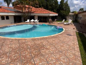 Mansão espetacular com piscina