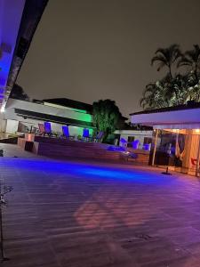 Mansão espetacular com piscina