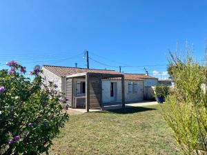 Maisons de vacances Maison Longeville-sur-Mer, 3 pieces, 4 personnes - FR-1-336-132 : photos des chambres