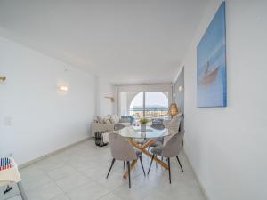 Agradable dúplex con vistas al mar - HISP-288-43